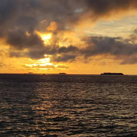 Sur Le Chemin De La Prázdninový dům